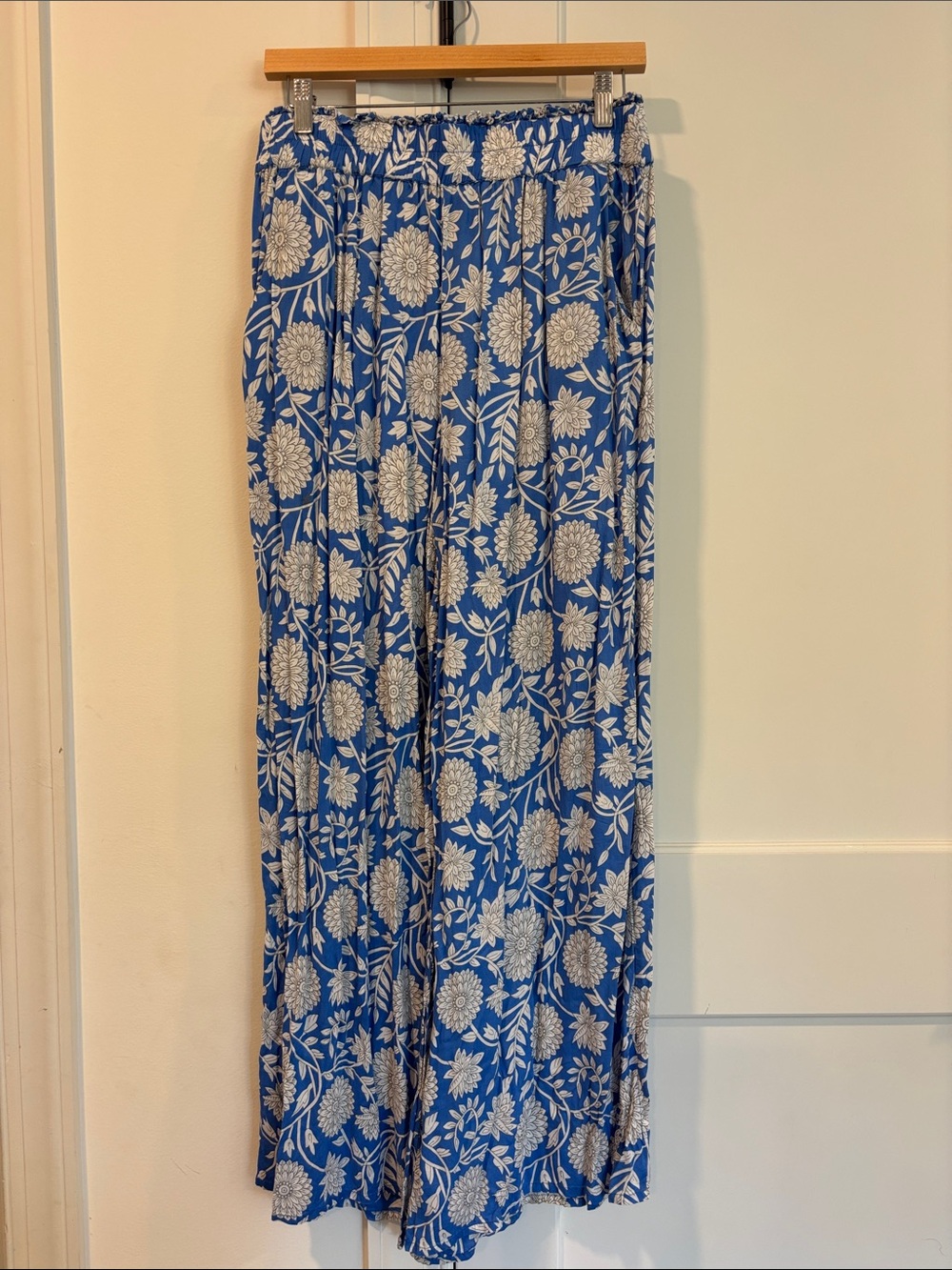 Blue Floral Wide-Leg Pants
